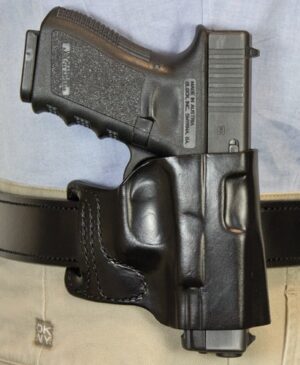 DESANTIS E-GAT SLIDE HOLSTER - OWB RH LTHR FITS GLOCK 19 BLK